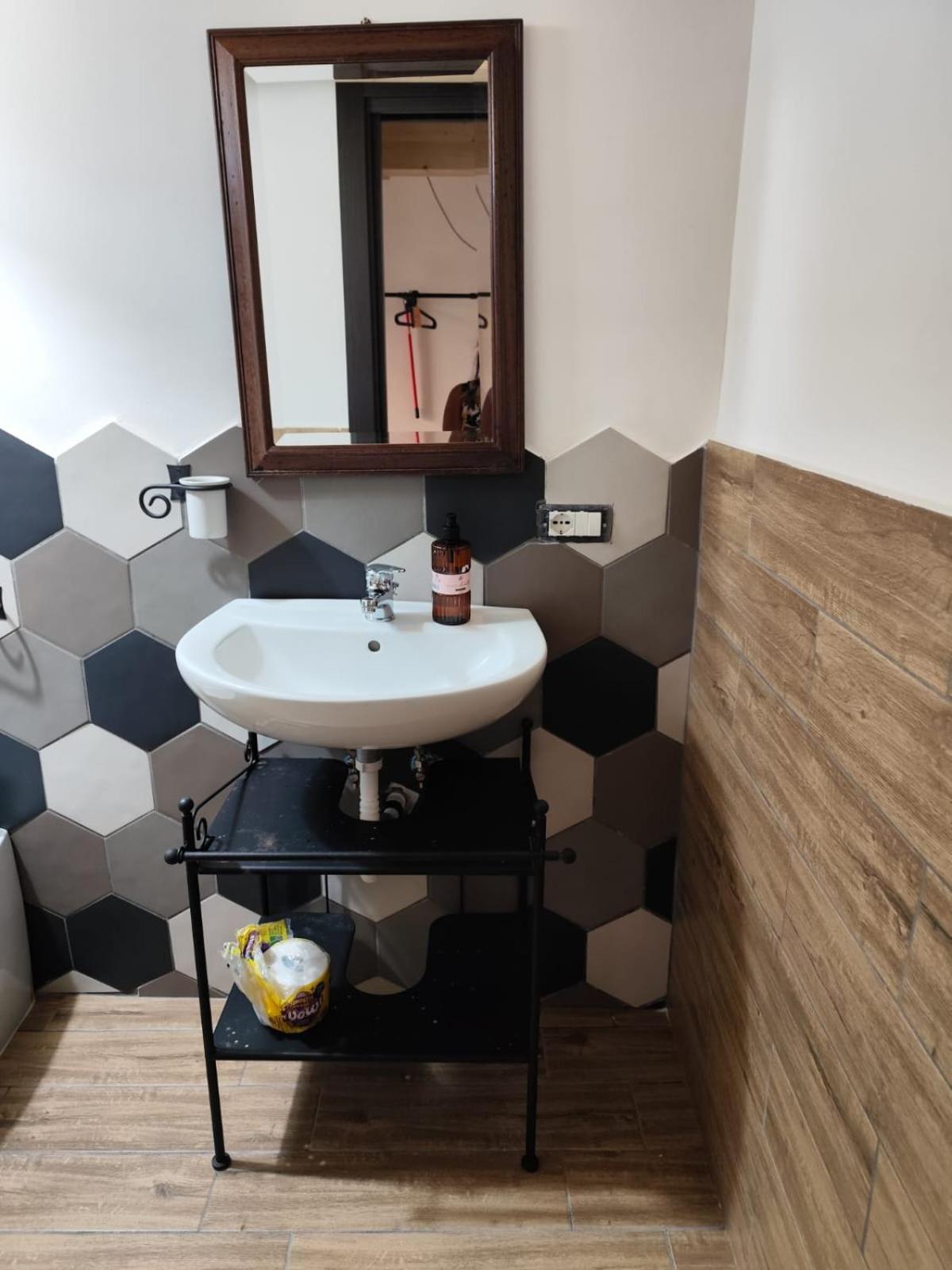 Vicolo Stretto Hotell Scafati Eksteriør bilde